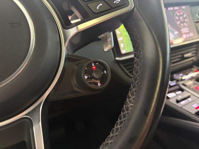 PORSCHE Cayenne 3.0 V6 E-Hybrid / CHRONO / P.H.A.S.M. / TETTO