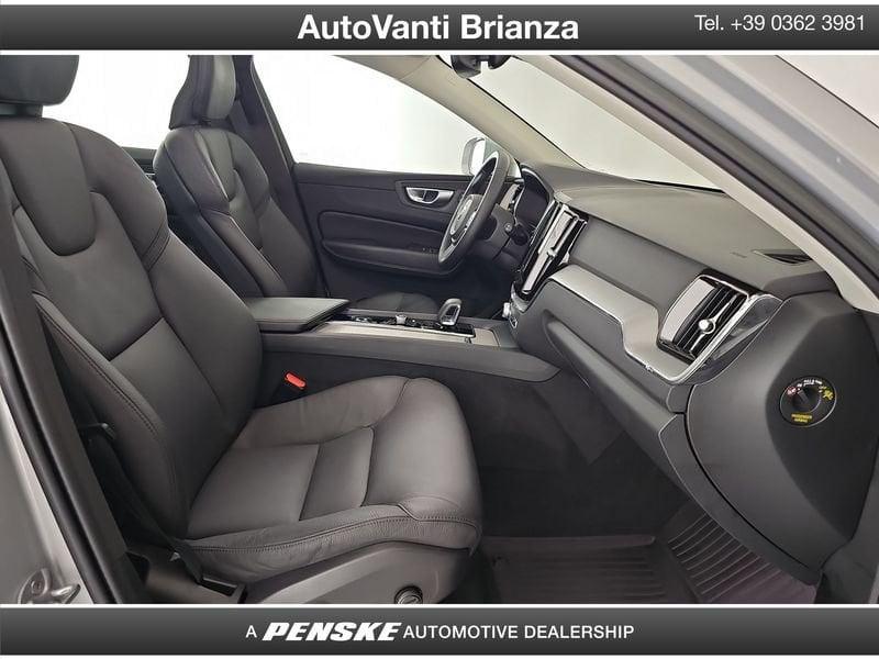 Volvo XC60 XC60 2.0 Plug-in Hybrid AWD automatico Inscription