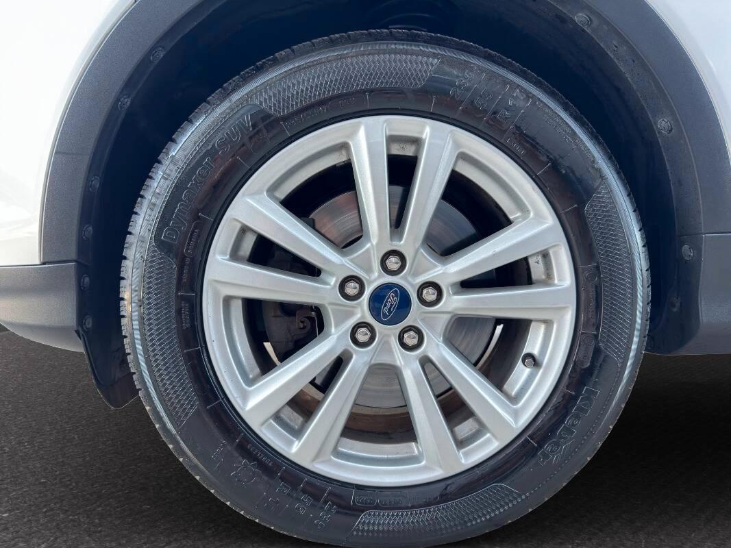 Ford Kuga 1.5 tdci Titanium s&s 2wd 120cv powershift
