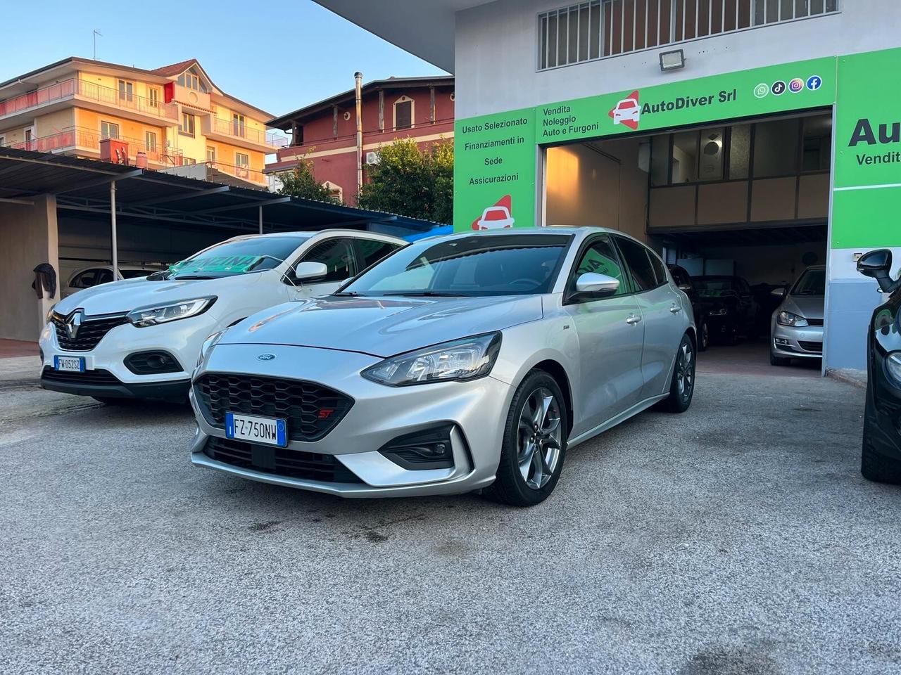 Ford Focus 1.5 EcoBlue 120 CV 5p. ST-Line