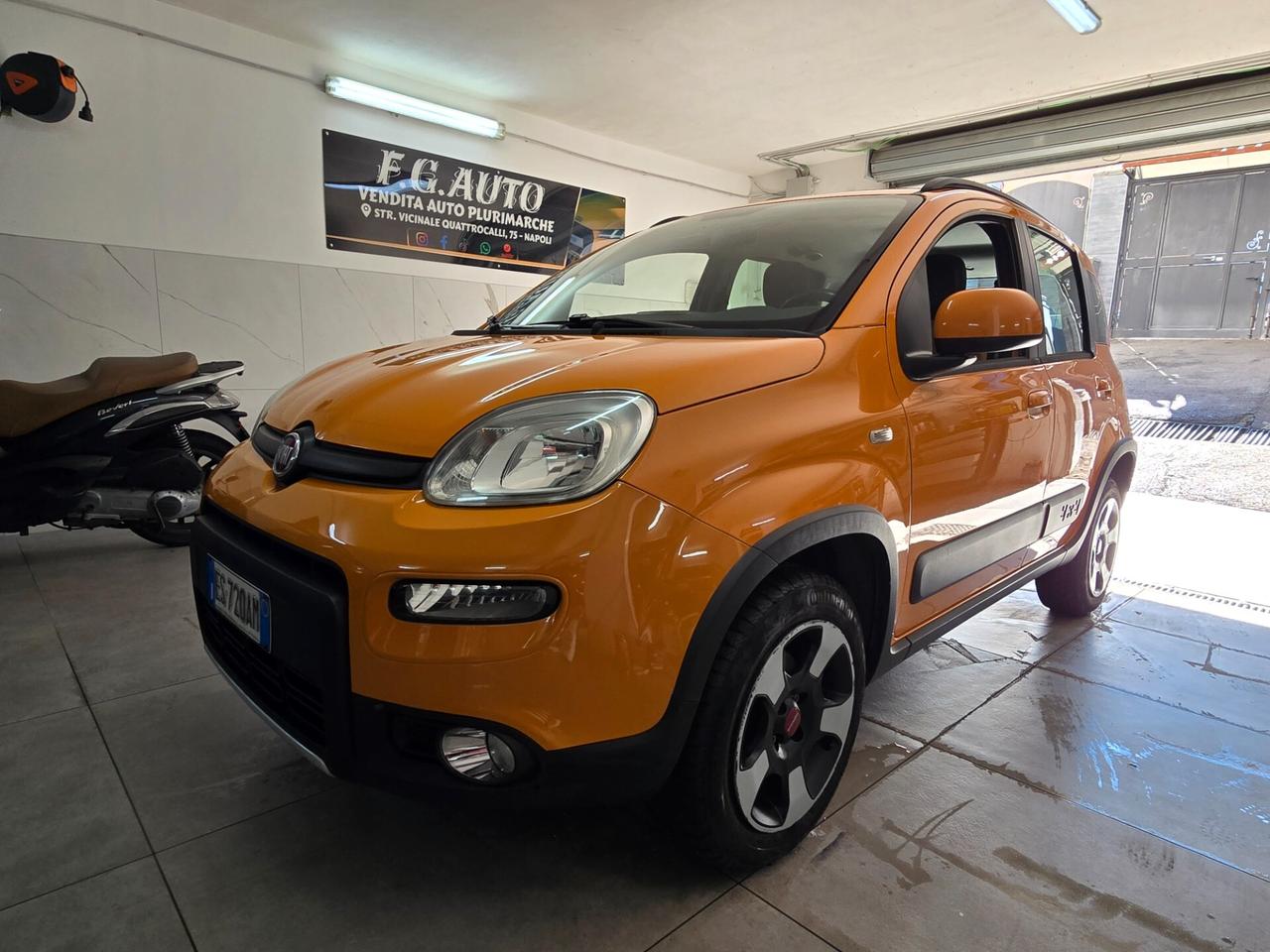 FIAT PANDA TREKKING 1.3 M-JET 4X4 2014 PARI AL NUOVO