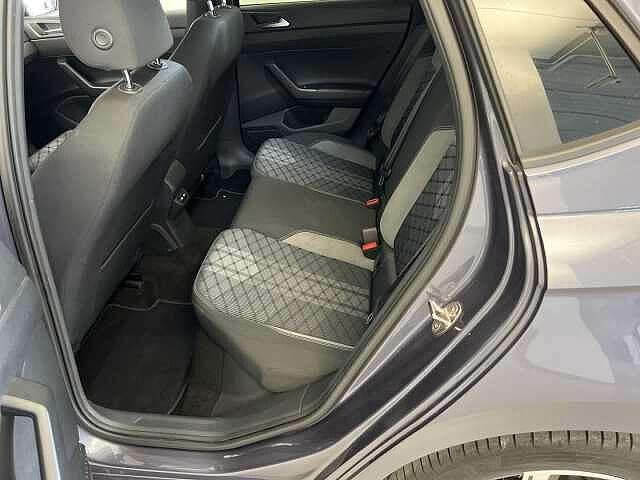 Volkswagen Polo 1.0 TSI 110 CV DSG R-Line