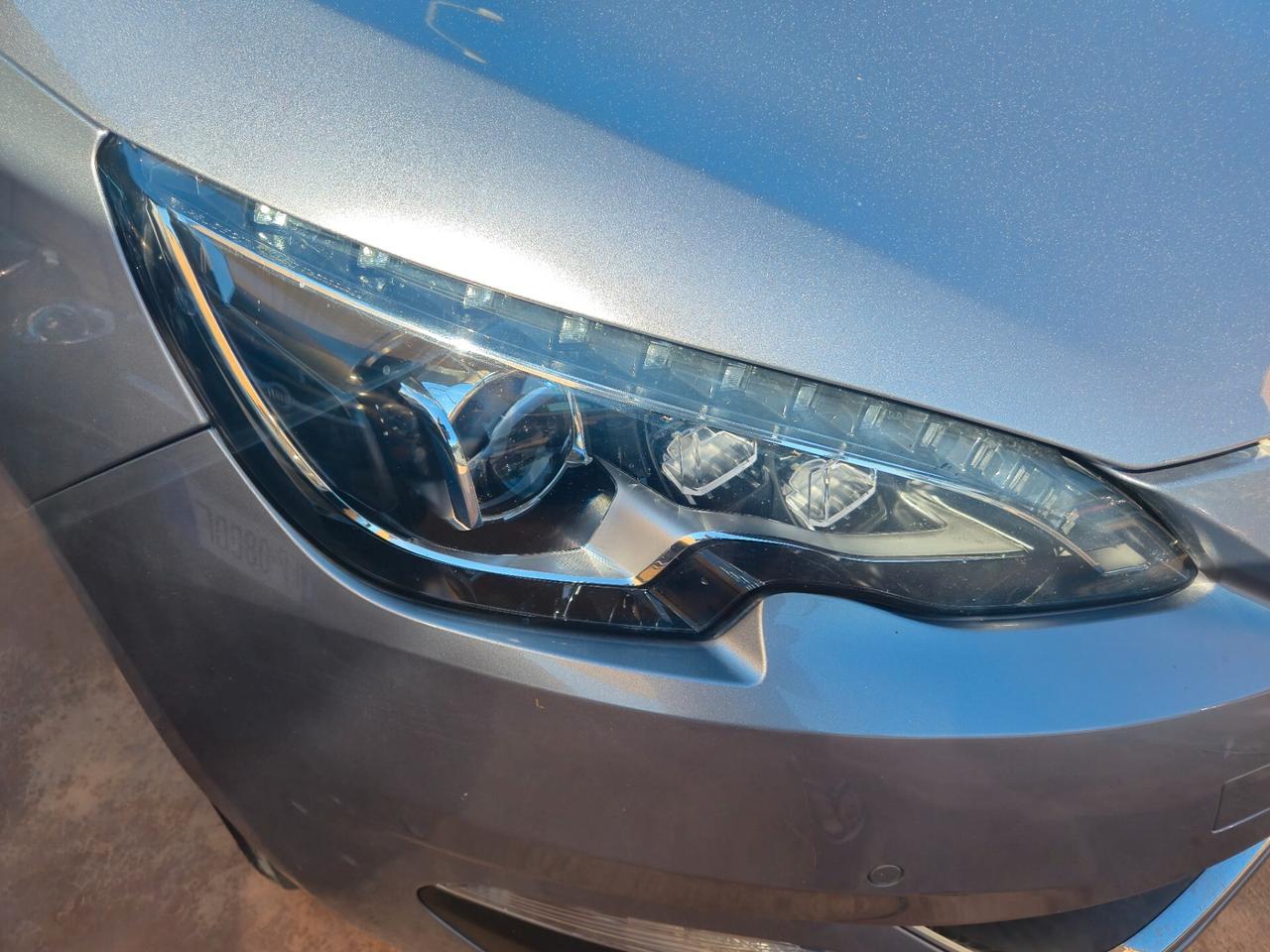 Peugeot 308 BlueHDi 150 S&S Business
