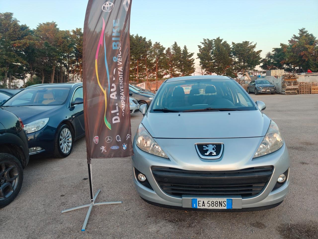 Peugeot 207 1.4 HDi 70CV FAP 5p. X Line