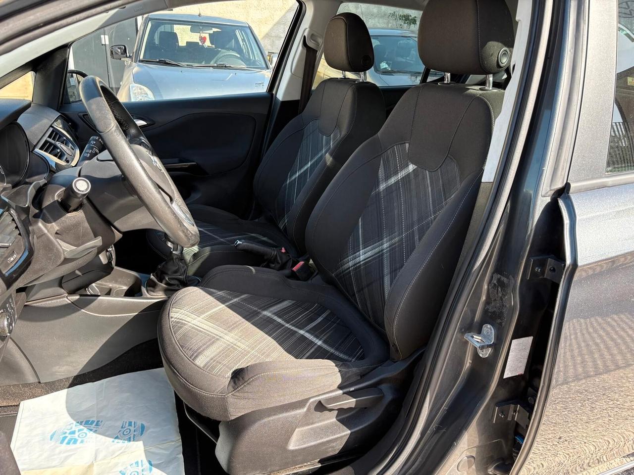 Opel Corsa 1.4 90CV GPL Tech 5 porte Innovation