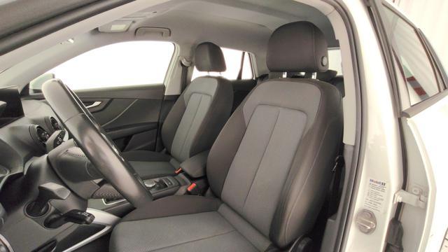 AUDI Q2 1.6 TDI S line Edition