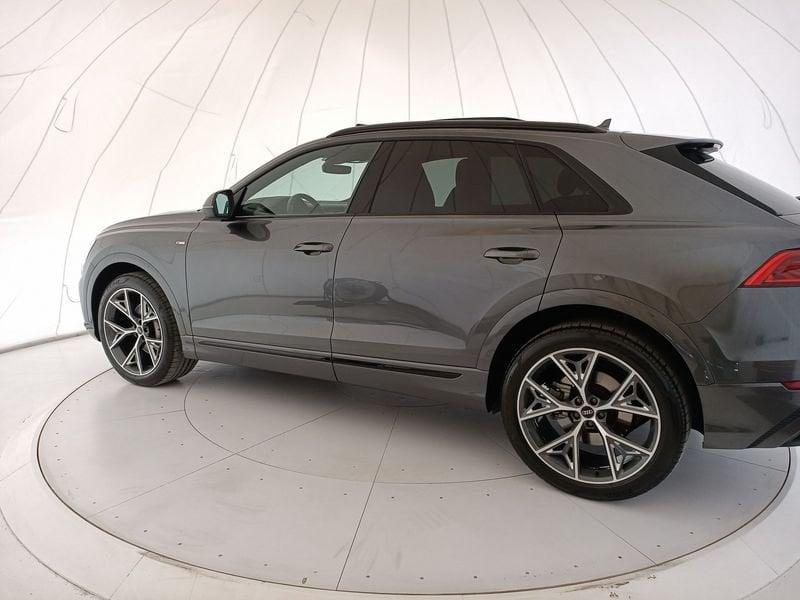 Audi Q8 I 2018 50 3.0 tdi mhev quattro tiptronic