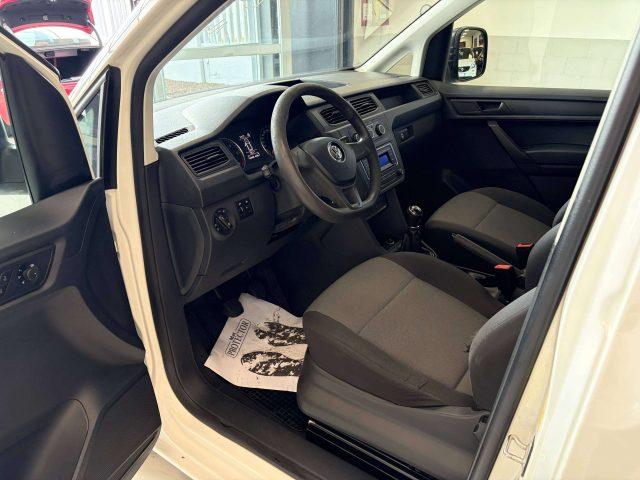 VOLKSWAGEN Caddy caddy 2.0 tdi 4 motion gancio traino