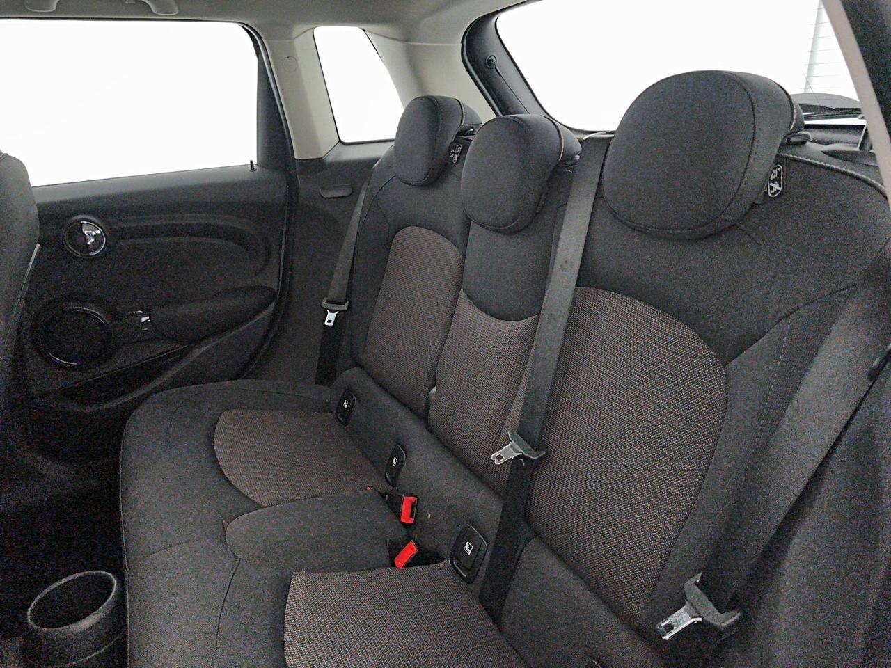 MINI Mini Cooper Business 5 Porte