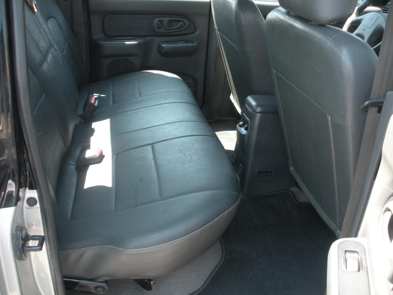 Mitsubishi L200 2.5 TDI 4WD Double GLS