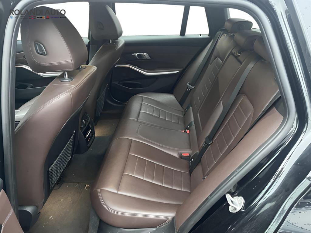 BMW Serie 3 Touring 320 d Luxury Steptronic