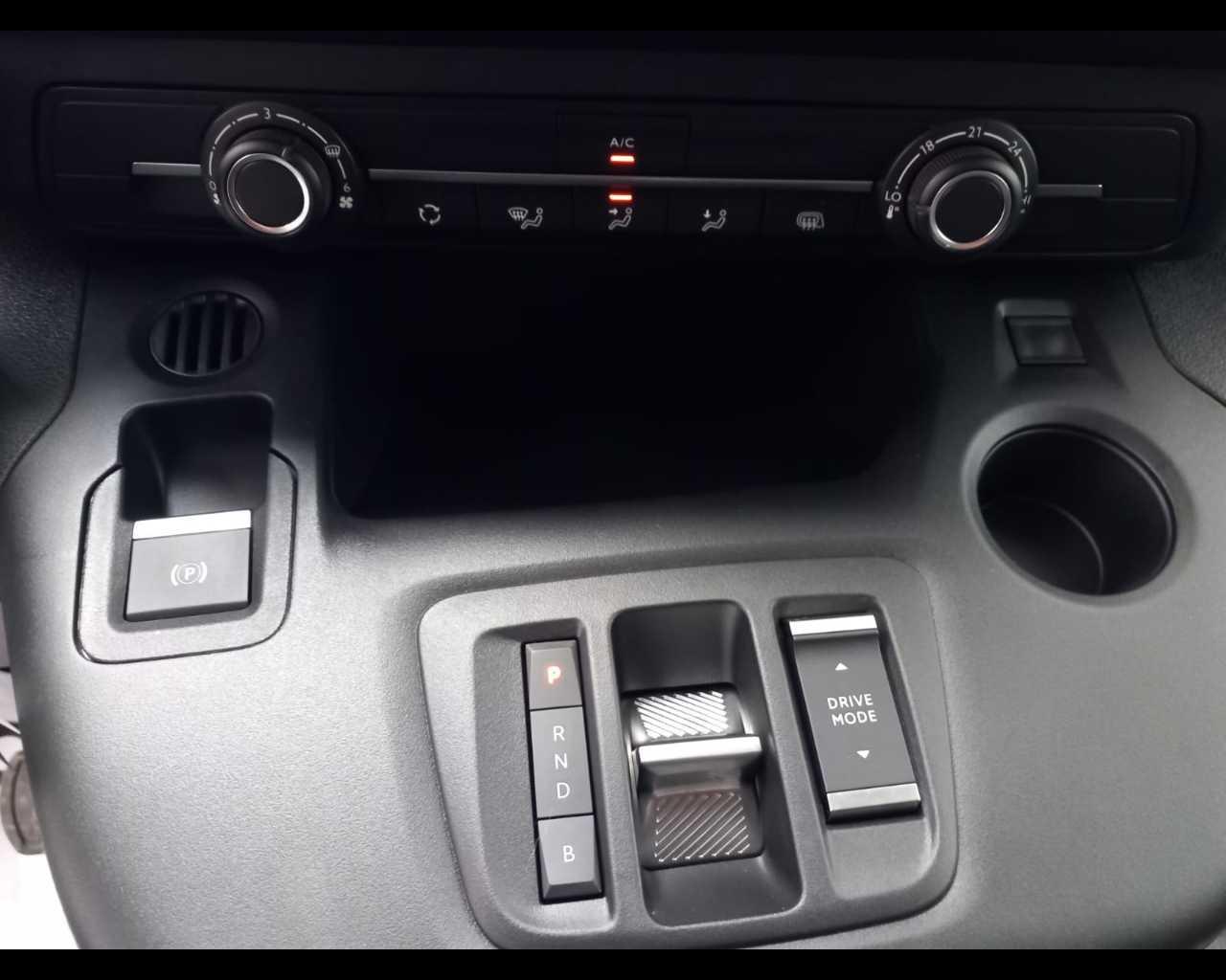 TOYOTA P.CITY EV L1 50KWH S CMF23