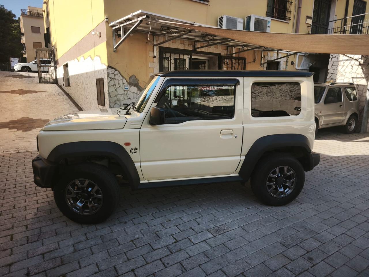 Suzuki Jimny 1.5 5MT Top 4 POSTI