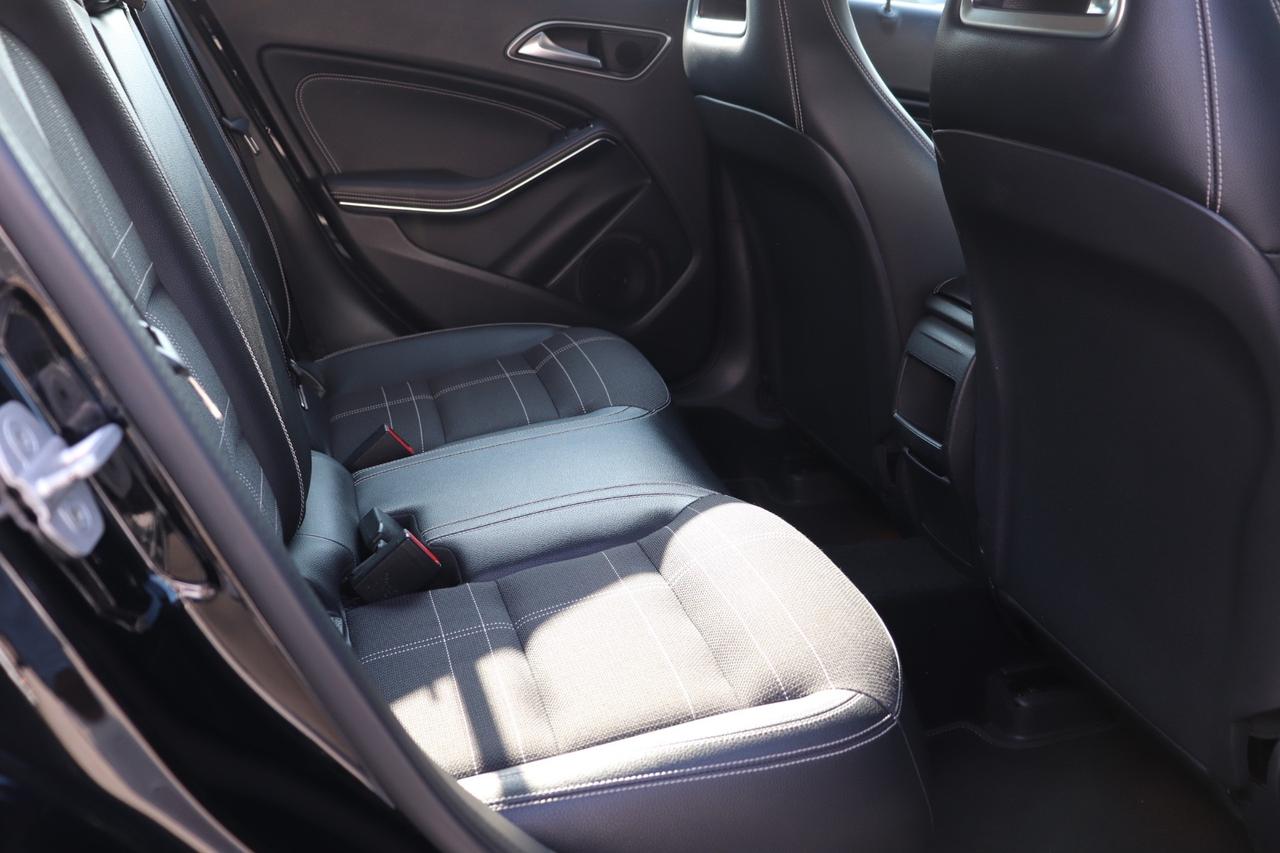 Mercedes-benz A 200 A 200 d Automatic Premium