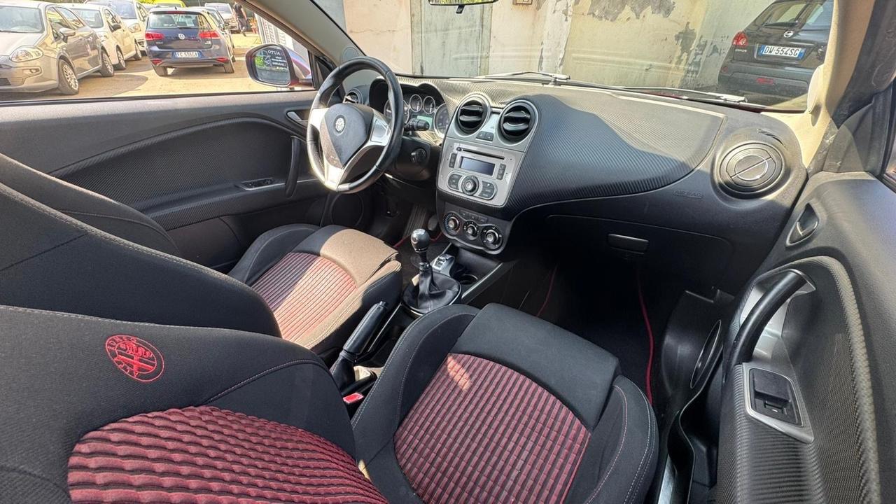 Alfa Romeo MiTo 1.4 105 CV M.air S&S Distinctive Sport Pack