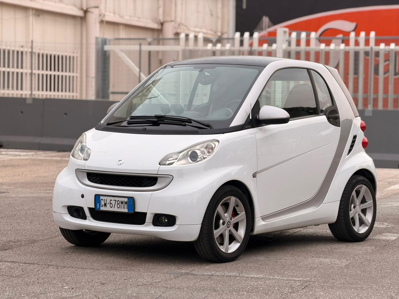 Smart ForTwo 1000 52 kW coupé pulse