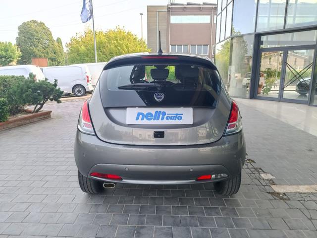 LANCIA Ypsilon 1.0 FireFly 5 porte S&S Hybrid Platino