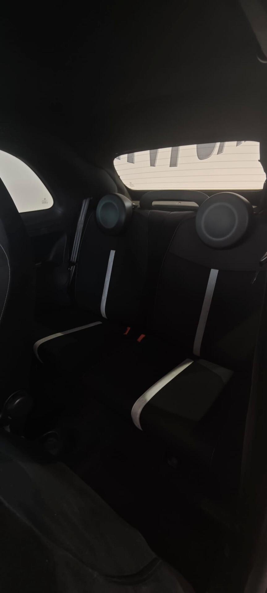 ABARTH 500 C 1.4 Turbo T-Jet MTA BICOLORE