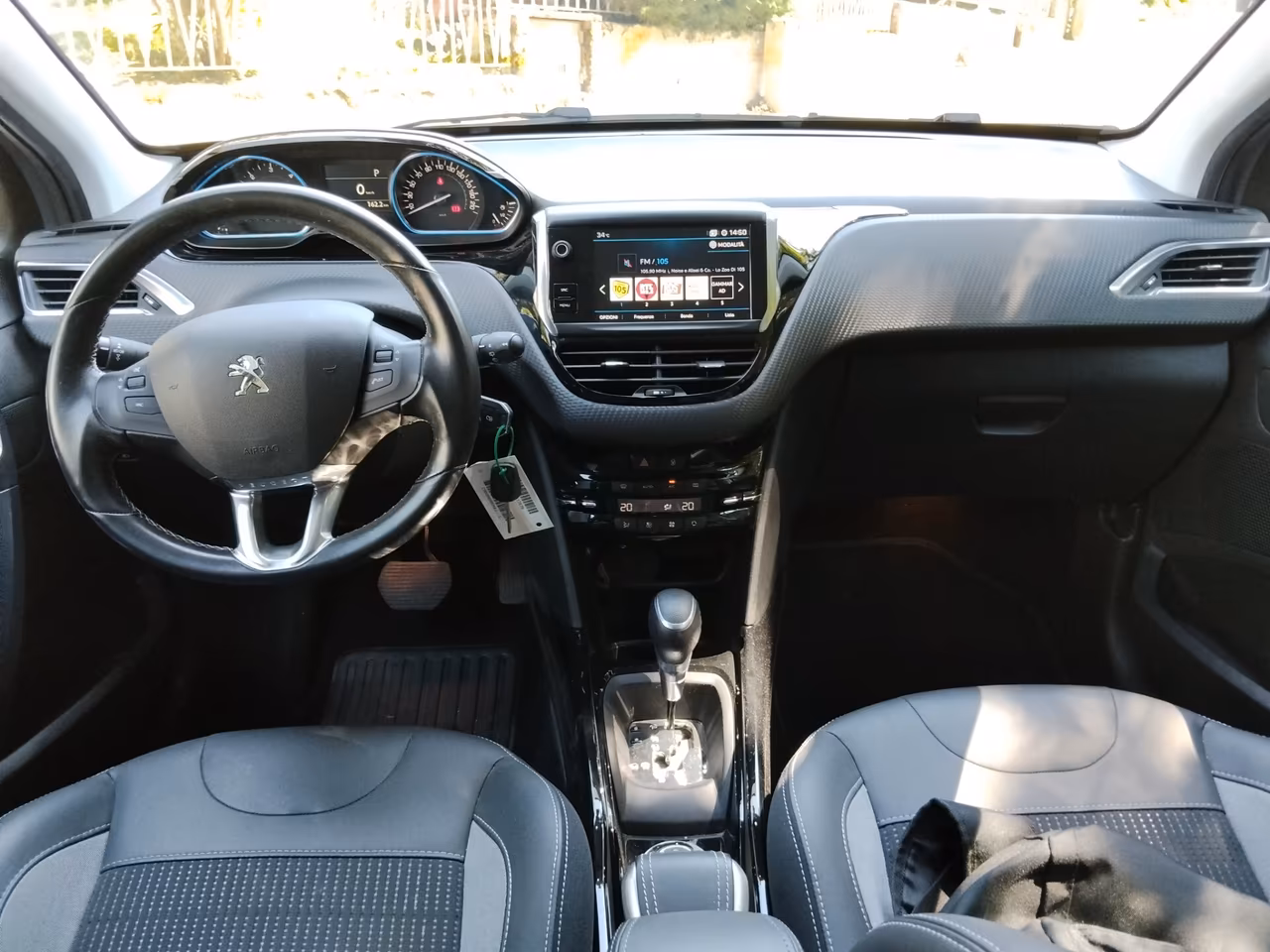 Peugeot 2008 BlueHDi 120 EAT6 S&S Allure