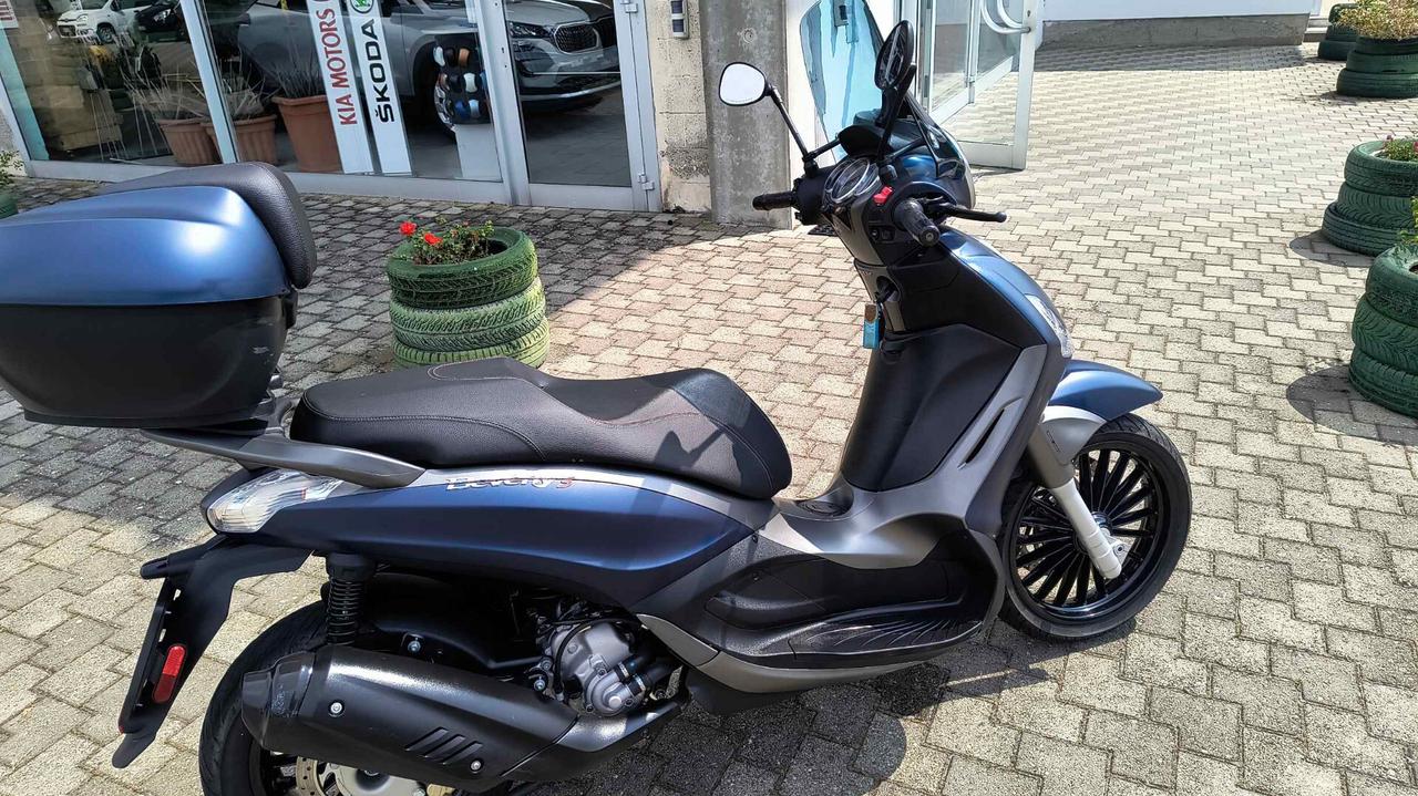 Piaggio Beverly 300 i.e.
