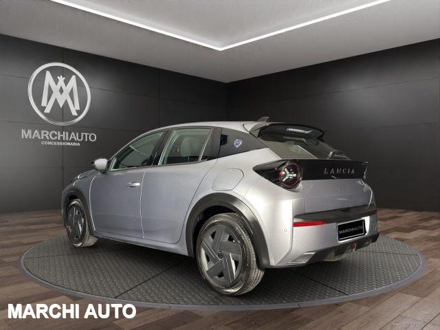 LANCIA Ypsilon Hybrid e-DCT + Pack Tech
