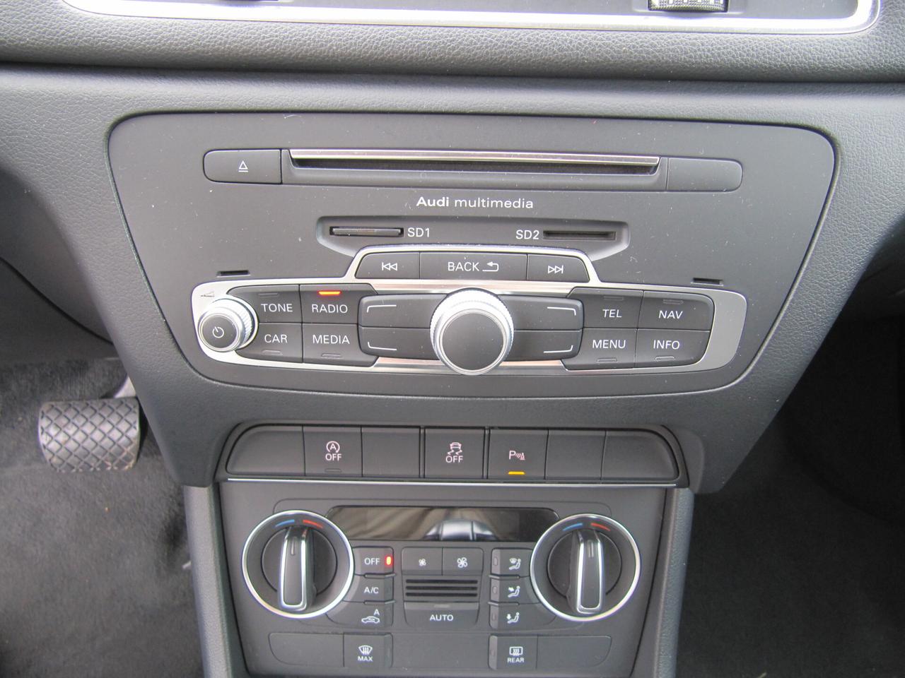 Audi Q3 2.0 TDI 120 CV S tronic Sport - AUTOMATICA