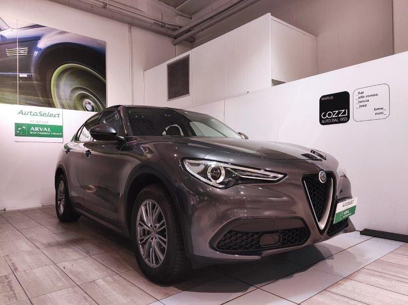 Alfa Romeo Stelvio 2.2 Turbodiesel 190 CV AT8 Q4 Business