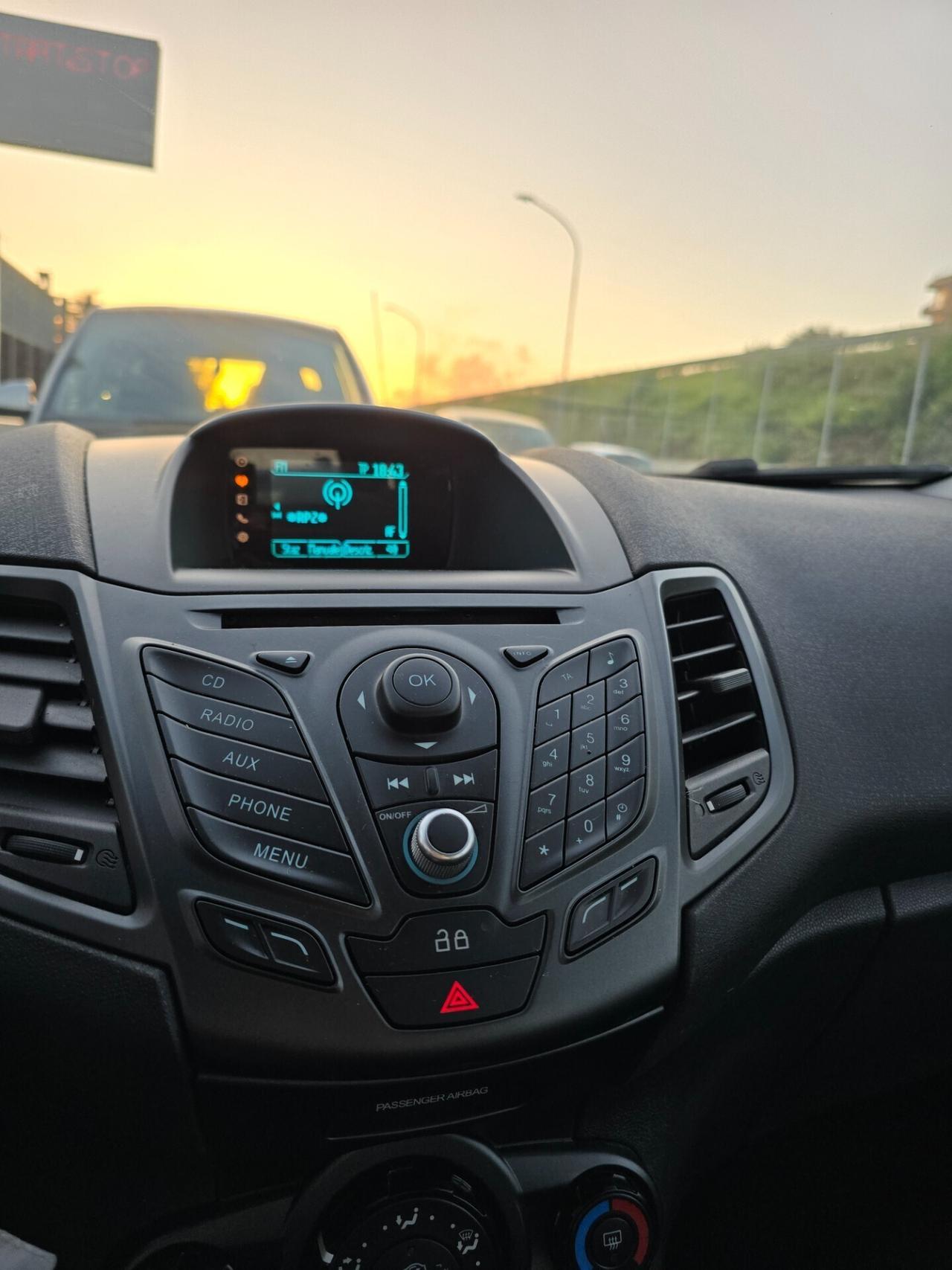 Ford Fiesta 1.5 TDCi 75CV 5 porte