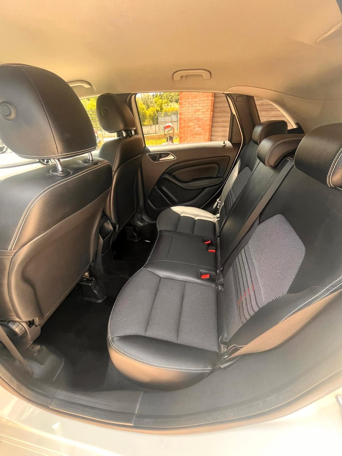 Mercedes-benz B 180 CDI Automatic Business