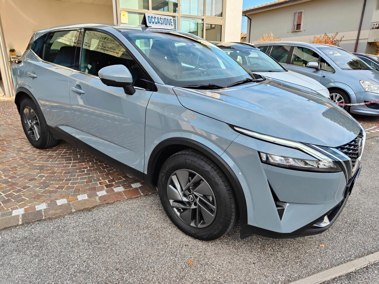 Nissan Qashqai MHEV 140 CV Business