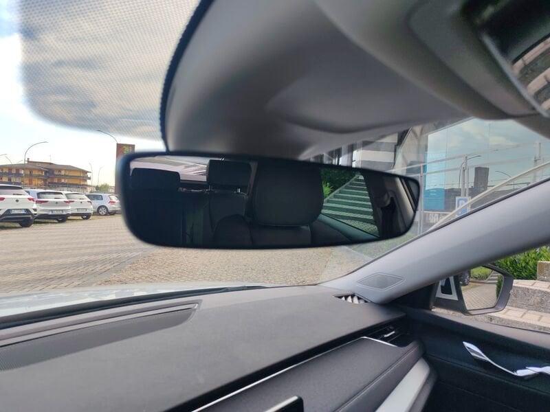 Skoda Octavia 2.0 TDI EVO SCR DSG Wagon Style