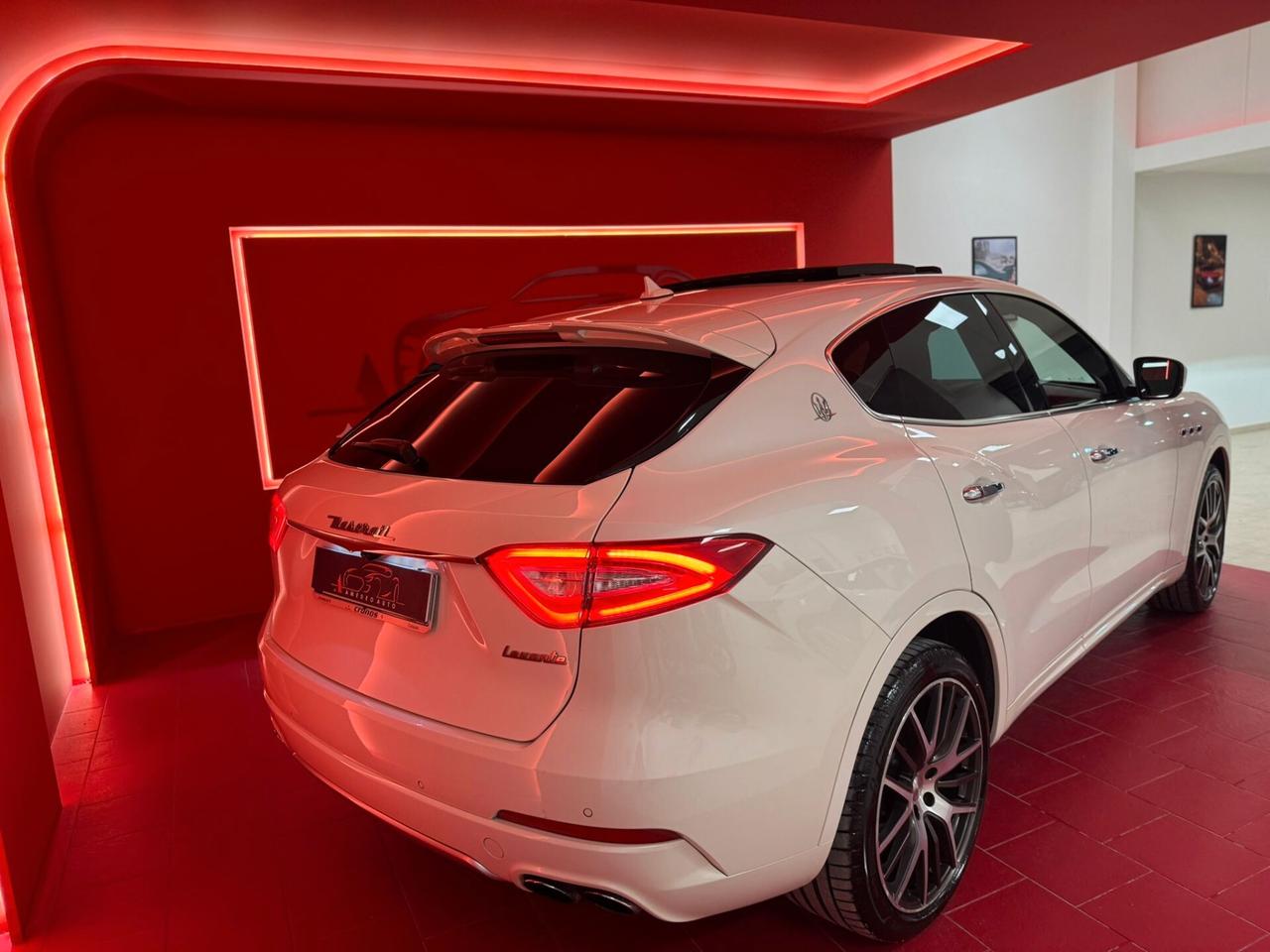 Maserati Levante V6 430 CV AWD S