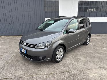 Volkswagen Touran 1.6 TDI DSG 7 POSTI. garanzia