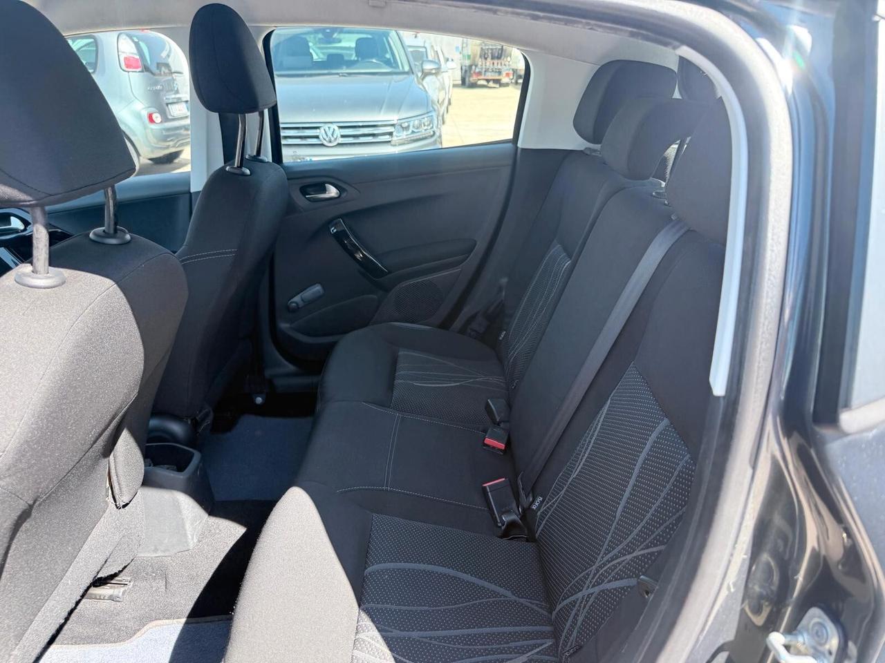 Peugeot 208 1.4 VTi 95 CV 5p. GPL Allure