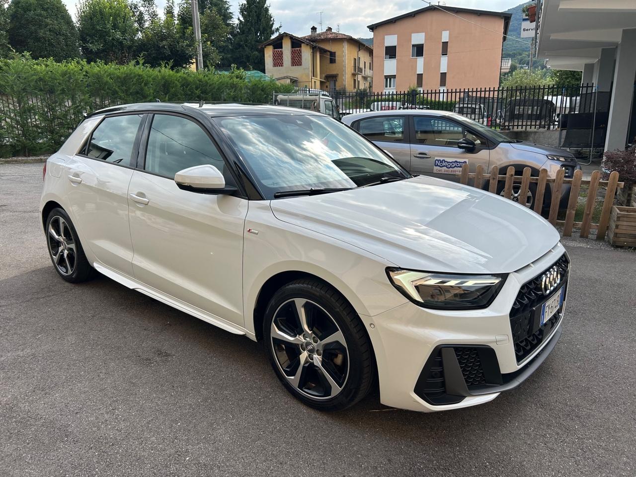 Audi A1 SPB 30 TFSI S tronic line edition