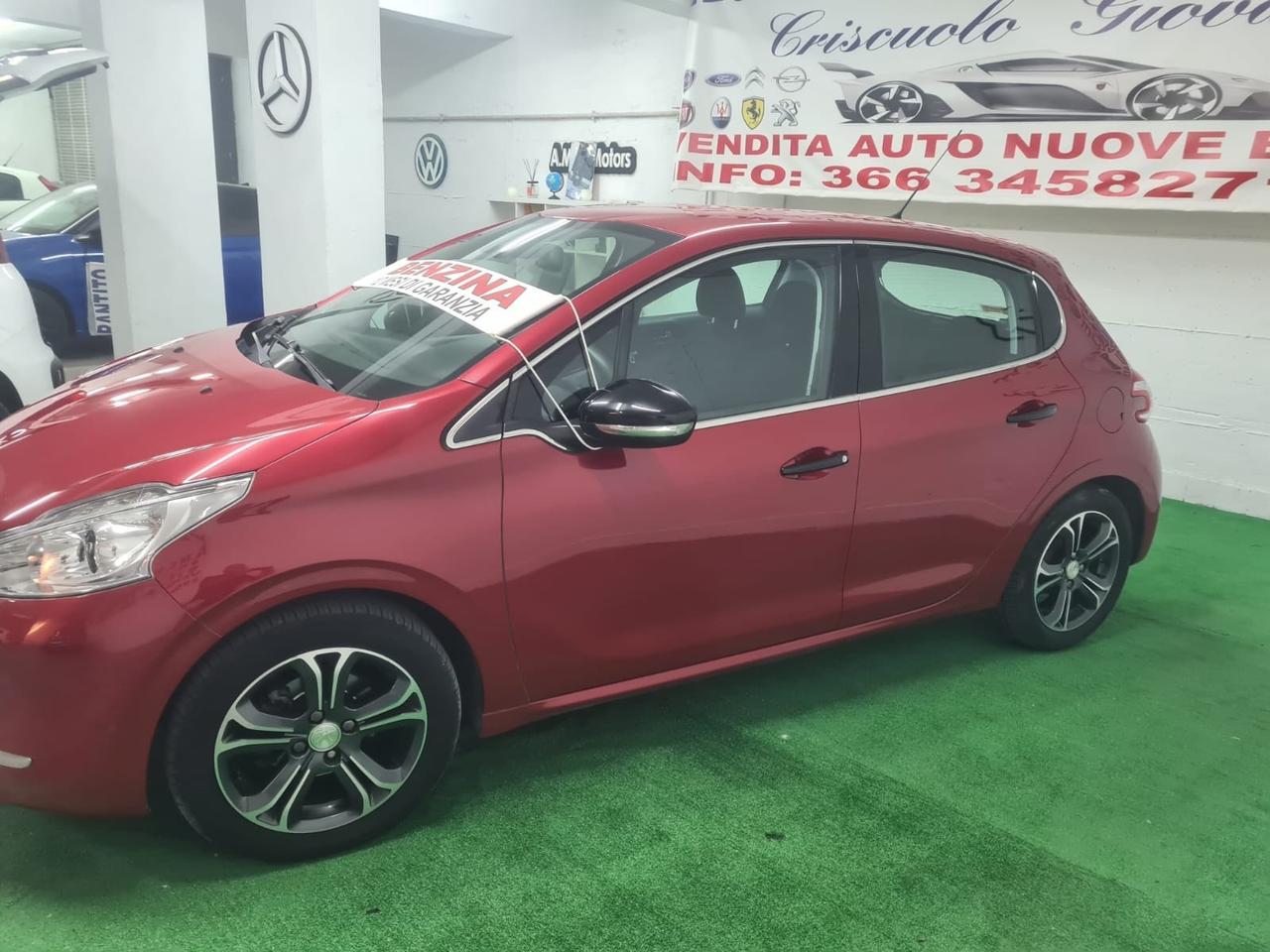 Peugeot 208 1.2 VTi 82 CV 5 porte Allure