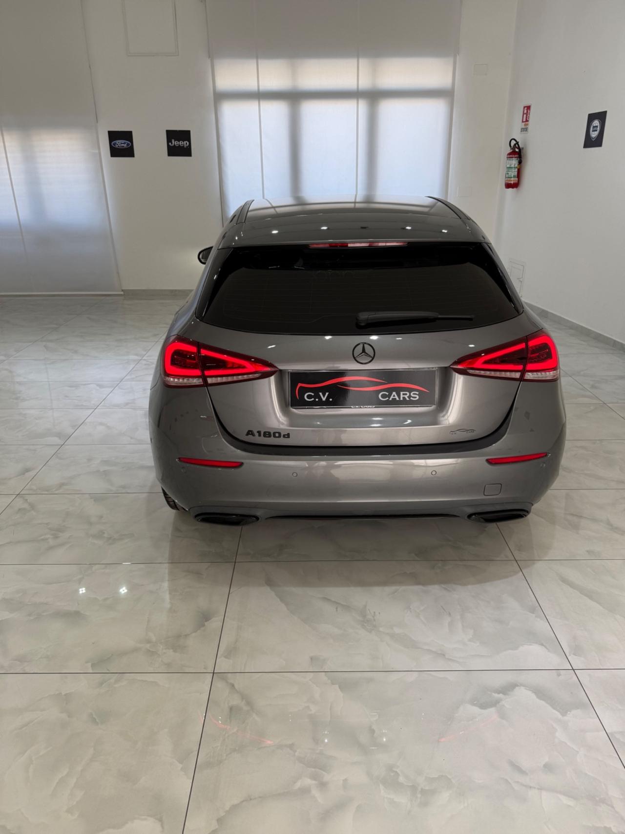 MERCEDES-BENZ A 180 D AUTOMATIC SPORT IVA ESPOSTA