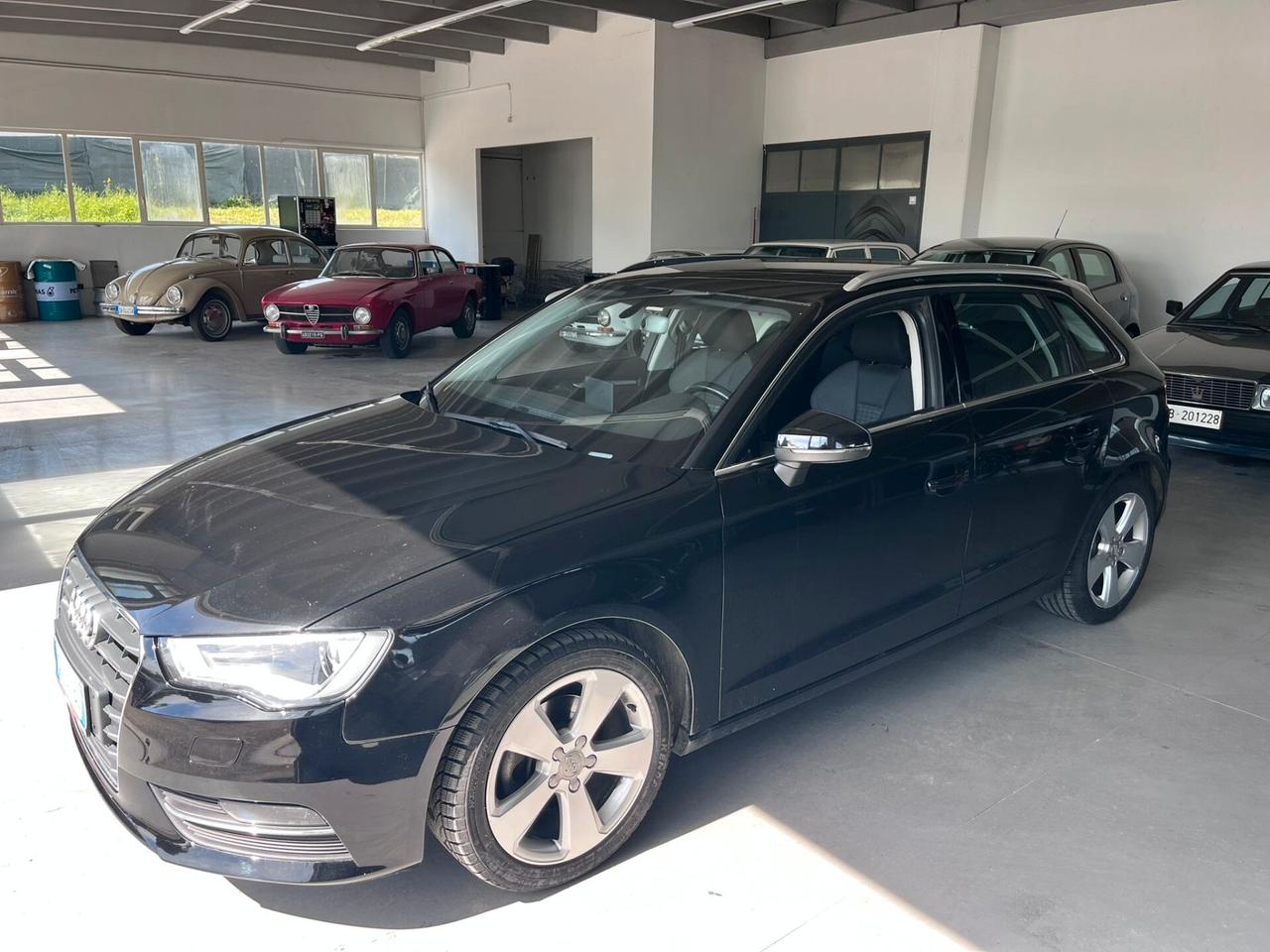Audi A3 SPB 1.6 TDI clean diesel Ambition