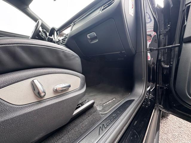 PORSCHE Macan 2.0 T Panorama Sport Chrono IVA Esposta