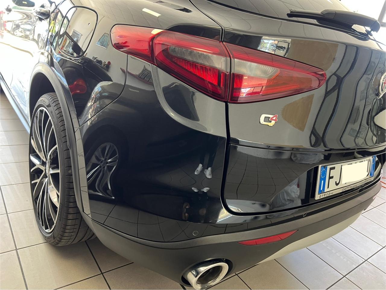 Alfa Romeo Stelvio 2.2 210 CV AT8 Q4 Executive