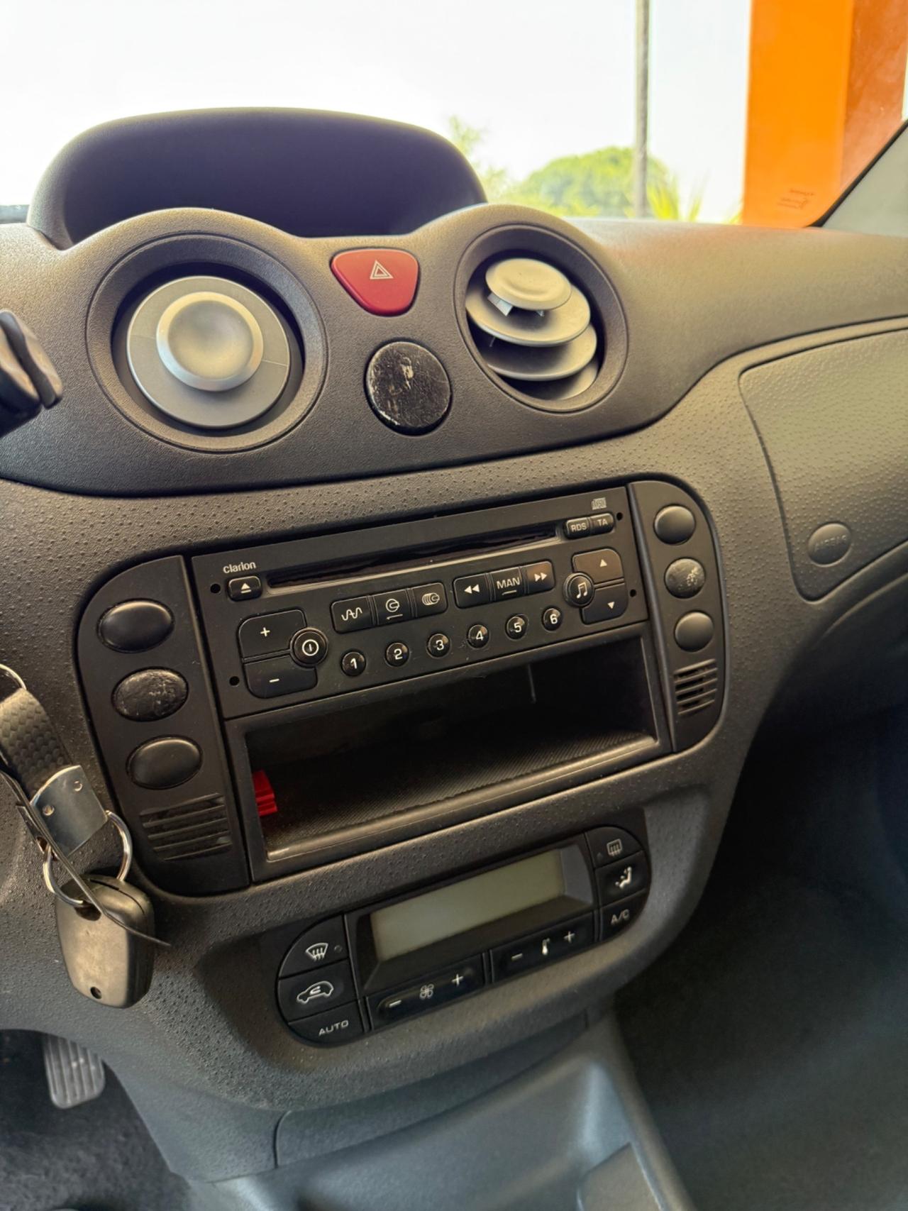 Citroen C2 1.4 SensoDrive Excite VTR neo patentati
