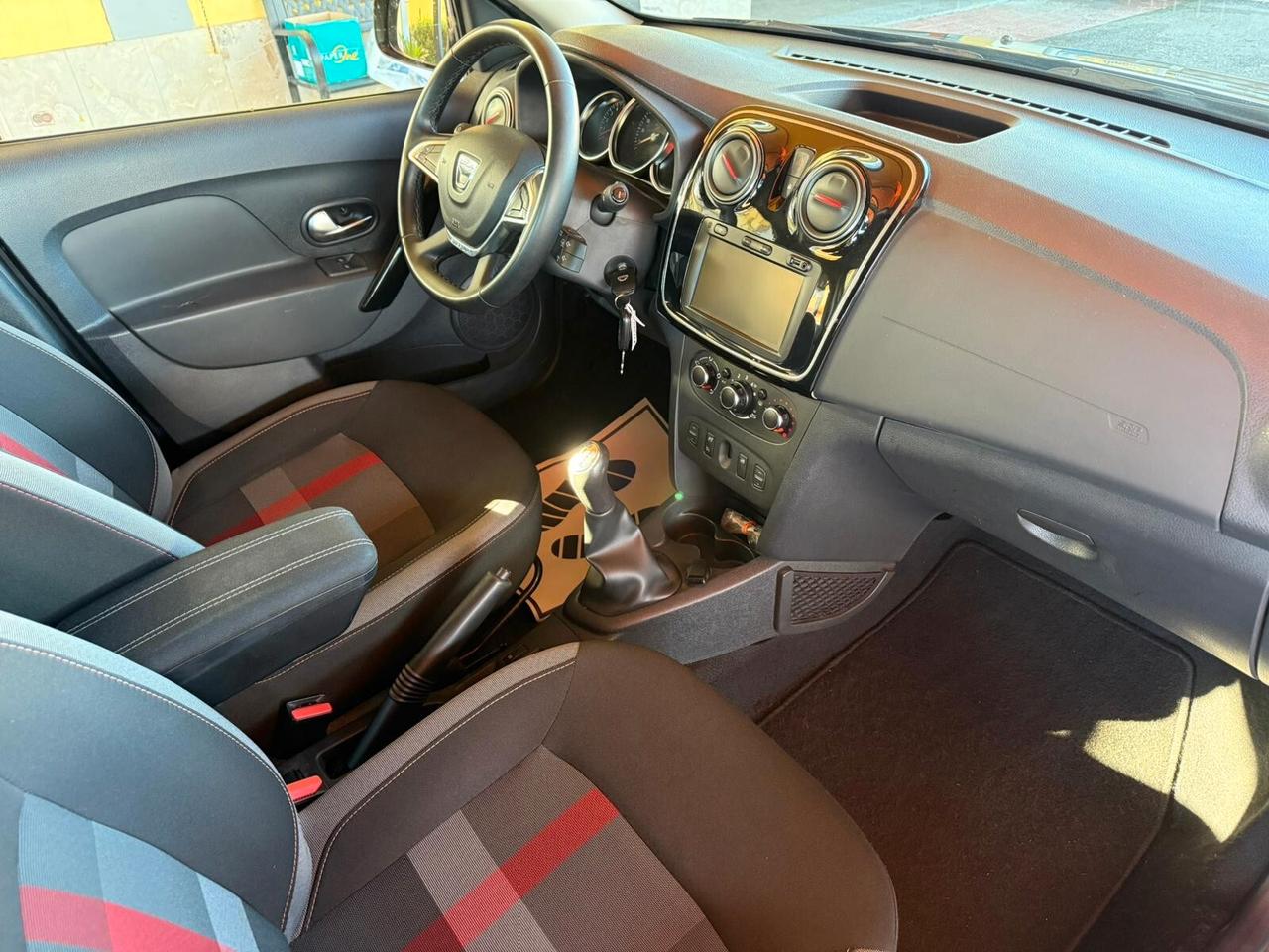 Dacia Sandero Stepway 1.5 Blue dCi 95 CV Comfort