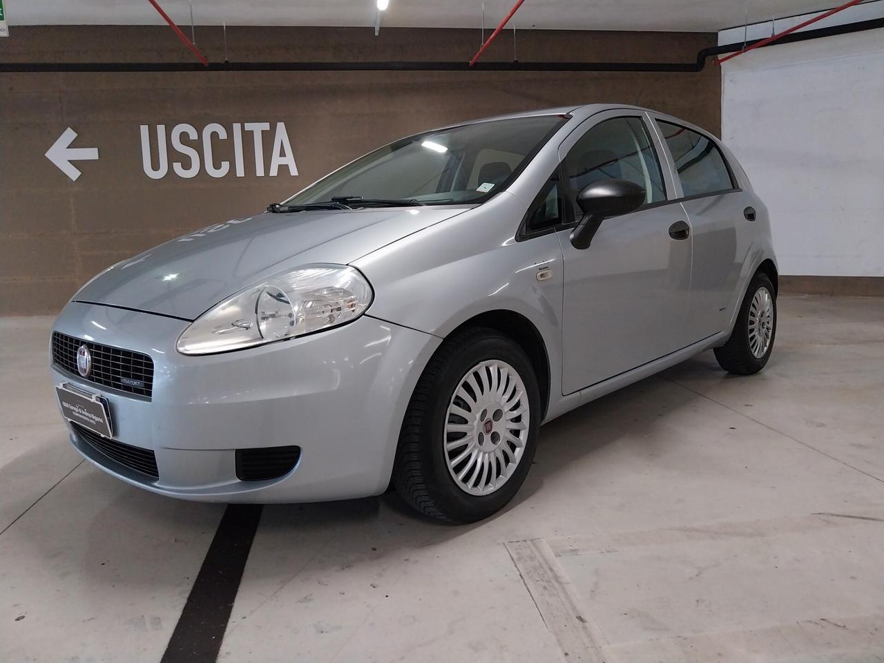 Fiat Grande Punto 1.3 MJT 75 CV 5 porte - ok neopatentati