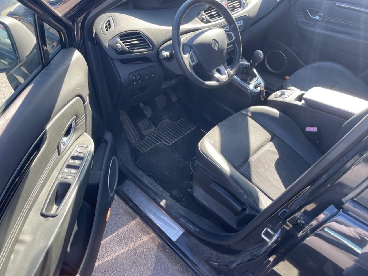 Renault Scenic Scénic X-Mod 1.6 dCi 130CV Dynamique 7 POSTI