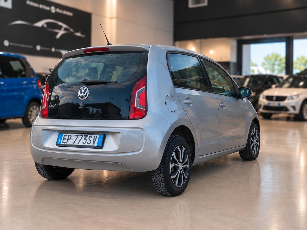 Volkswagen up! MOVE