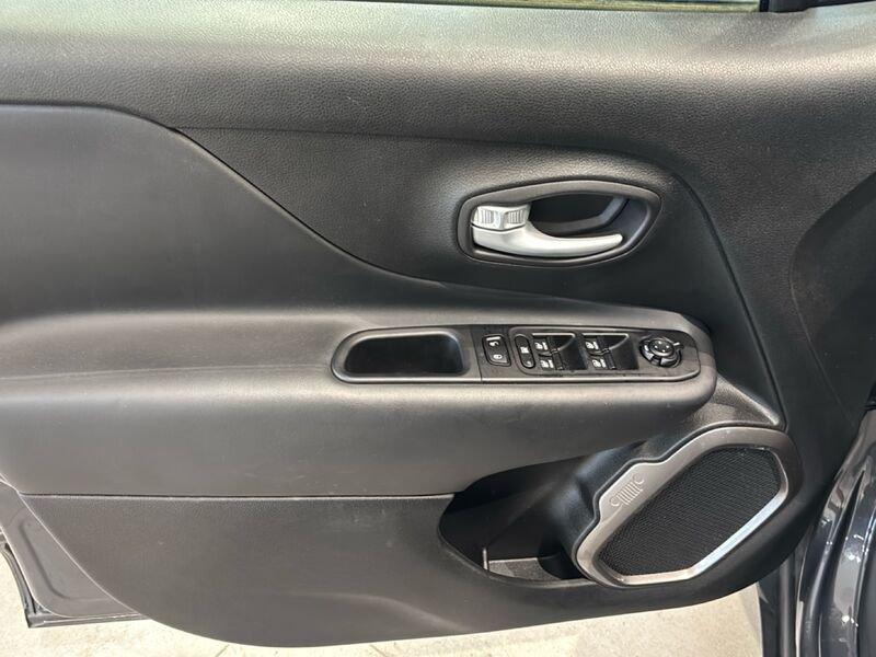 Jeep Renegade e-Hybrid 1.5 T4 MHEV 130cv Summit DDCT