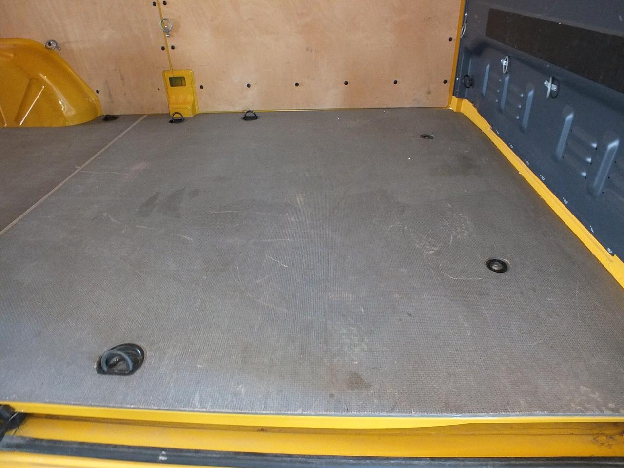 MERCEDES SPRINTER TETTO ALTO PASSO MEDIO