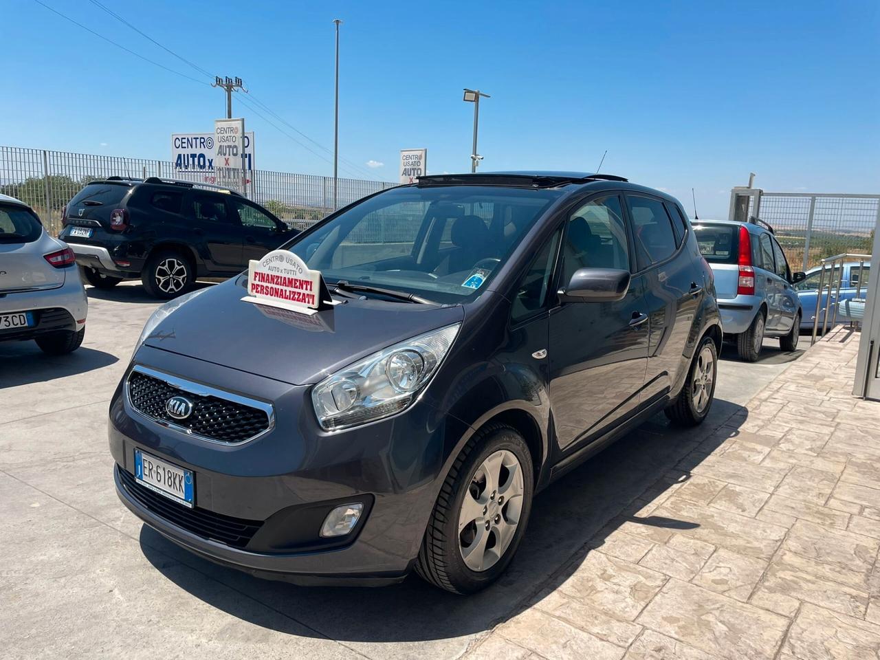 Kia Venga 1.4 CRDi 90CV Cool con tetto panoramico