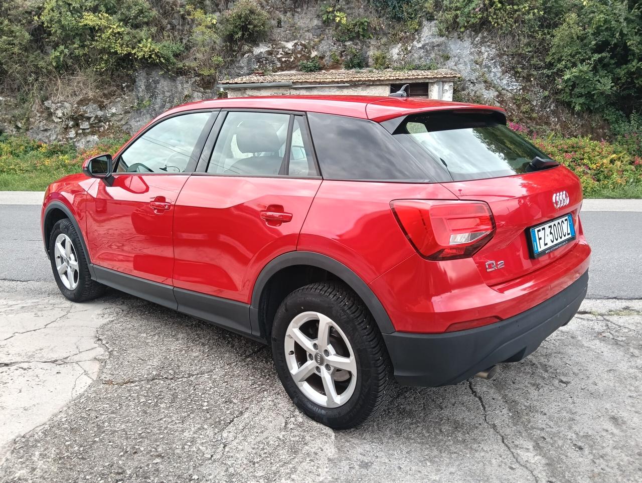 Audi Q2 30 TDI Business Design