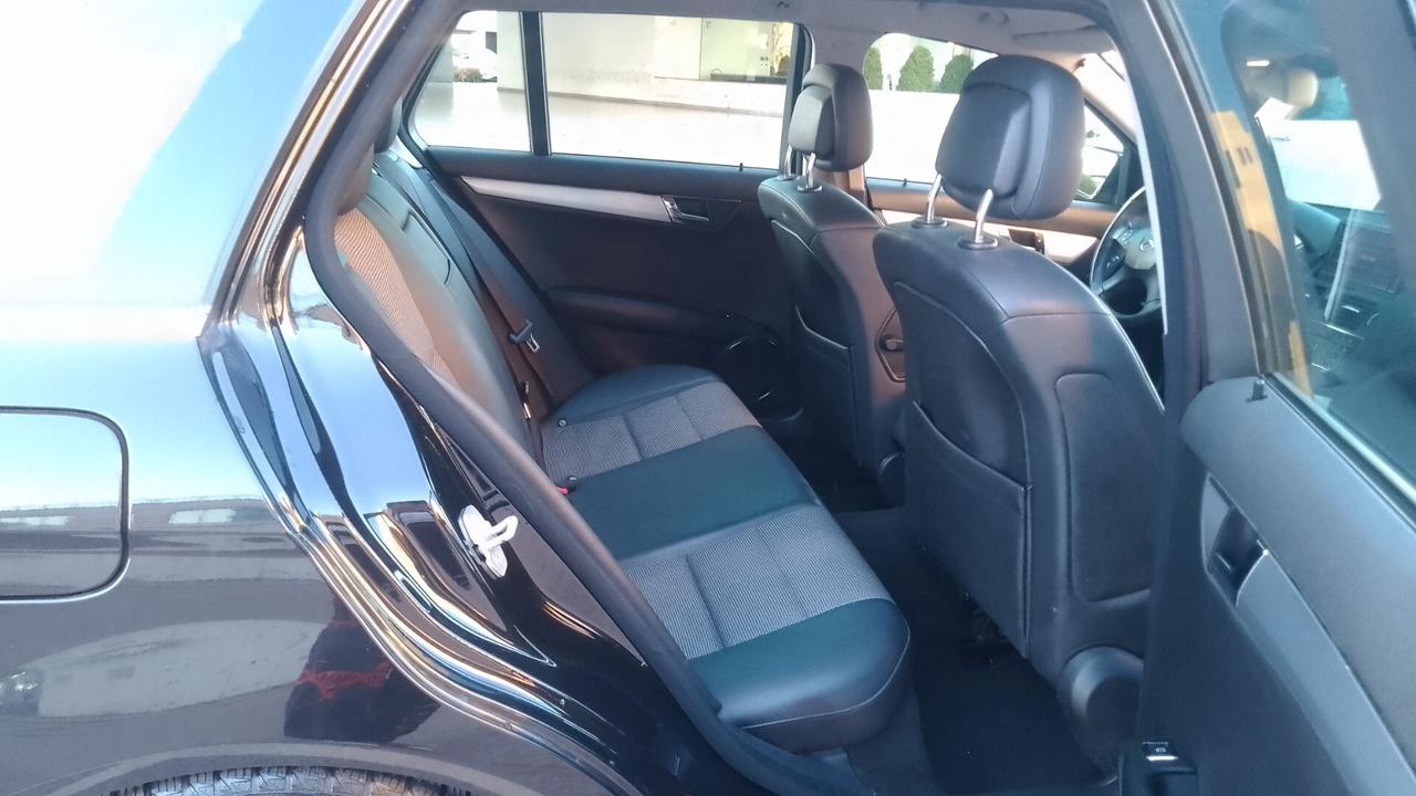 Mercedes-benz C 220 CDI S.W. avantgarde 2010